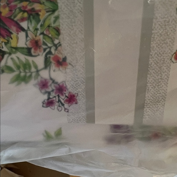 CHRISTIAN DIOR GIFT BOX NWT & DIOR SHOP BAG - Picture 7 of 10